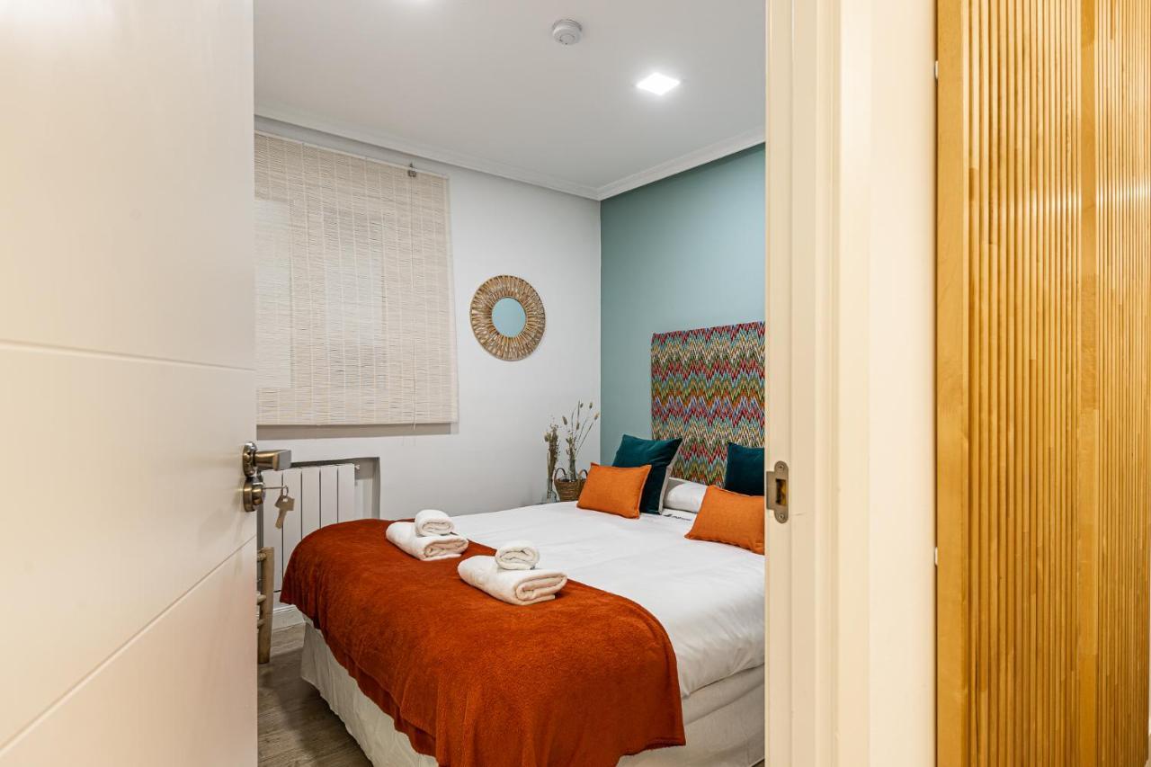 Bnbholder Boutique Plaza Mayor Madrid Ngoại thất bức ảnh